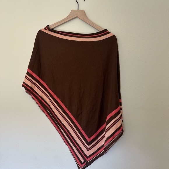 BCBGMaxazria Striped Silk Cape - Picture 4 of 4